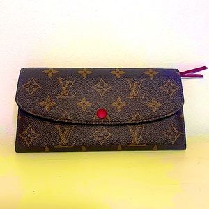 Louis Vuitton Sarah Wallet